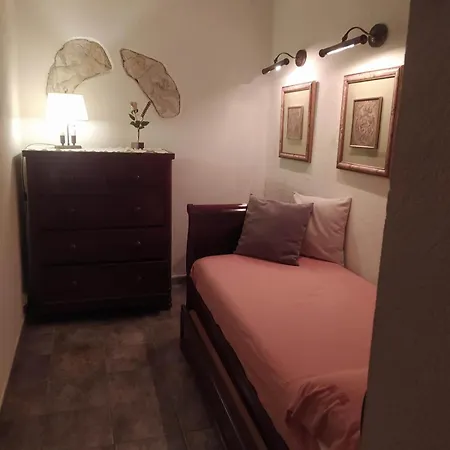 Beautiful In توسا ذي مار